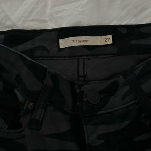 Excellent condition Levi's dark camo jeans